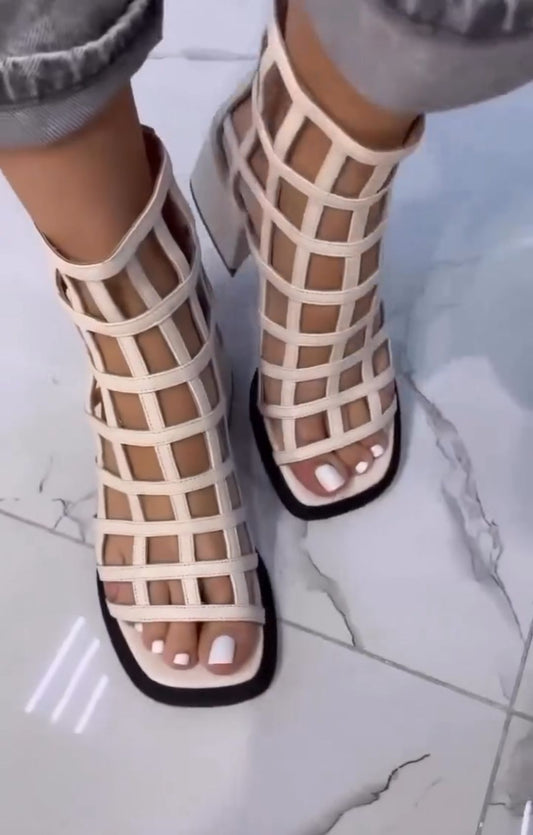 Hollow Plaid Sandals